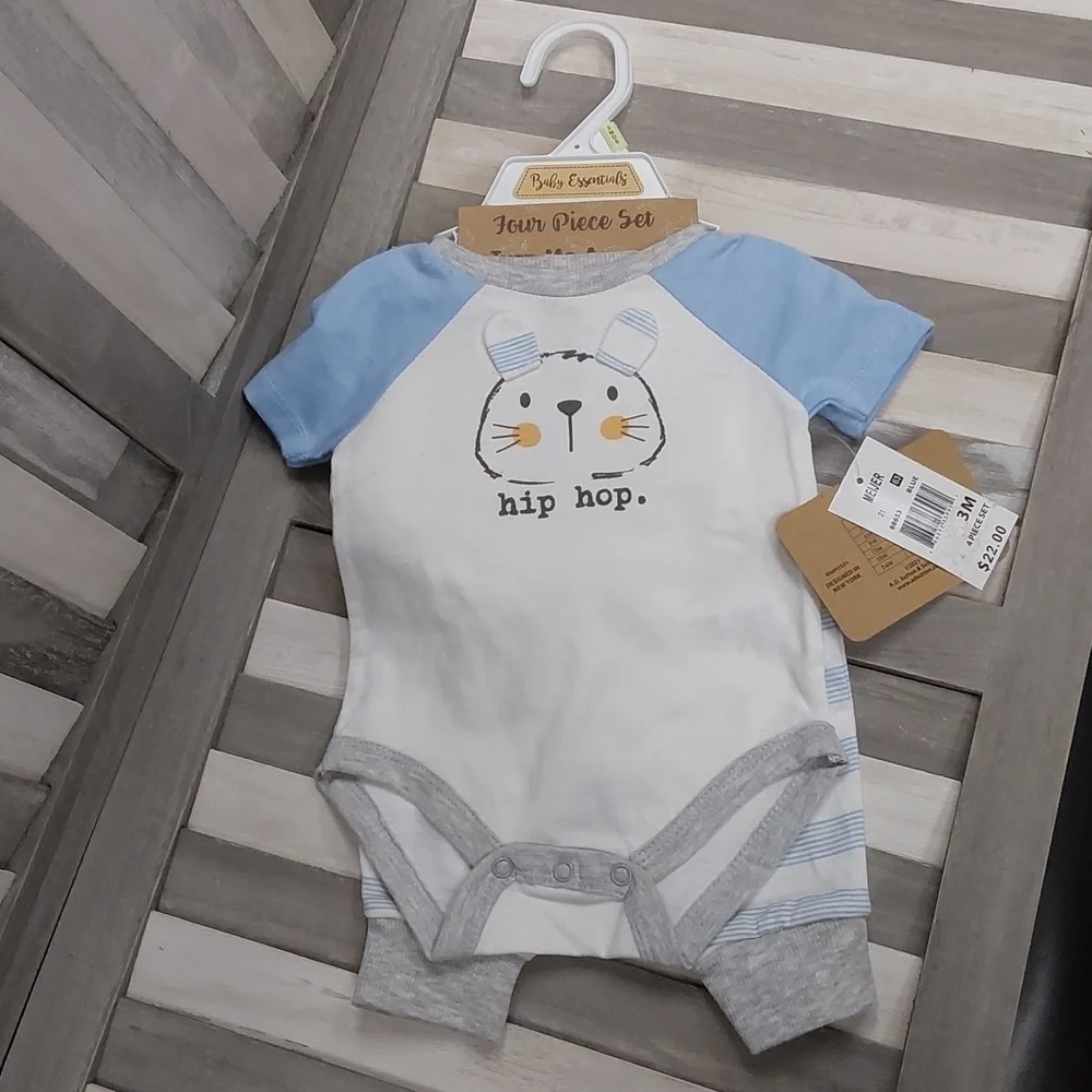4‑Piece Bunny Baby Outfit Set – Onesie, Pants, Socks & Hat | 3 Months